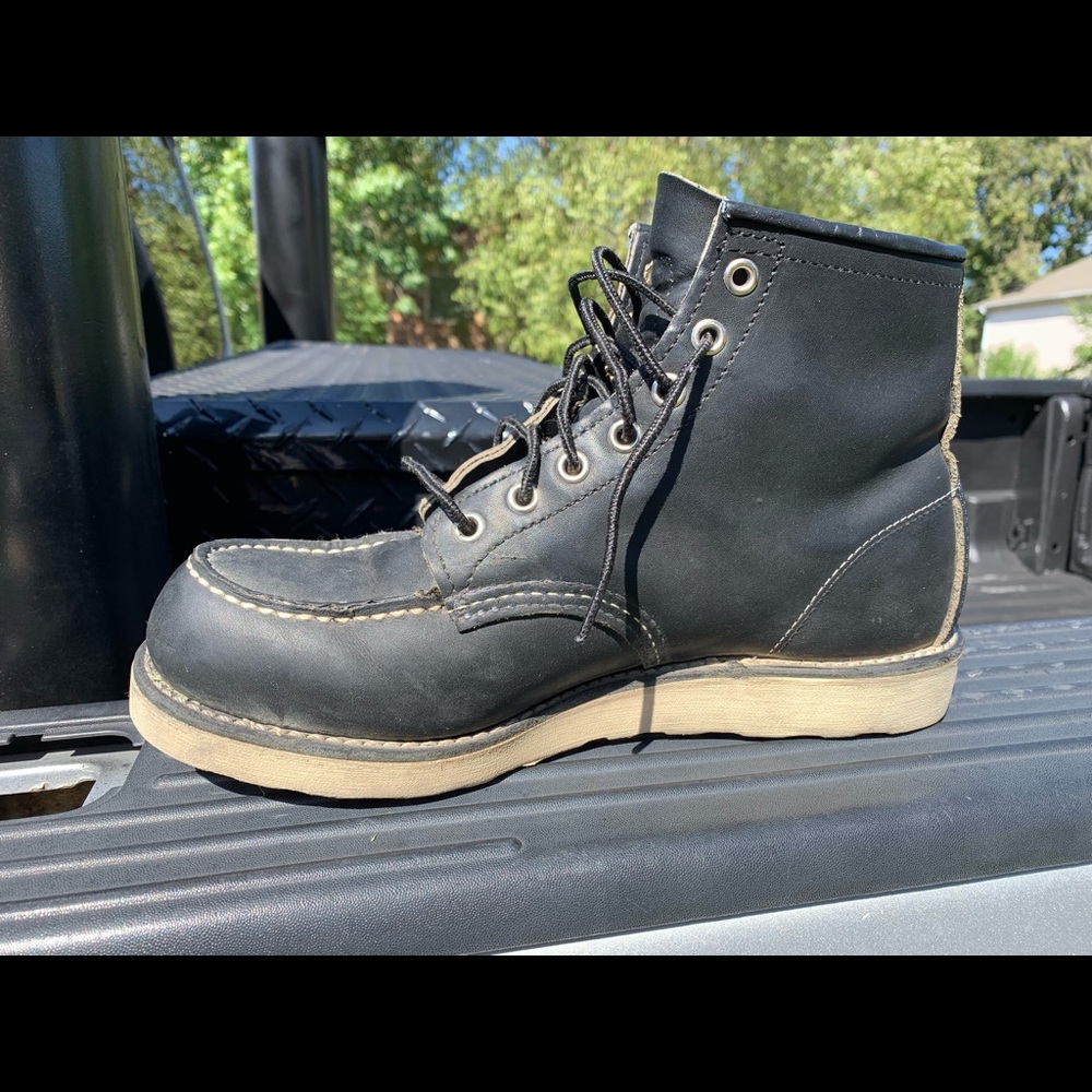 Red wing black moc toe